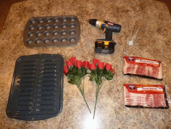The making of bacon roses - The perfect gift for bacon geeks