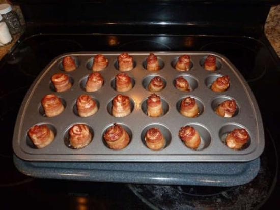 The making of bacon roses - The perfect gift for bacon geeks